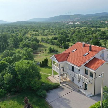 Villa Ivy With Perfect Privacy, Pool, Sauna And Jacuzzi Opanci Exterior photo